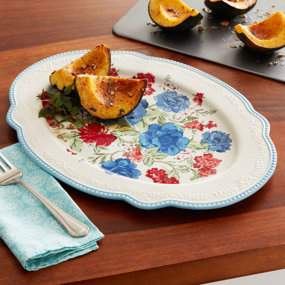 The Pioneer Woman Classic Charm Oval Platter