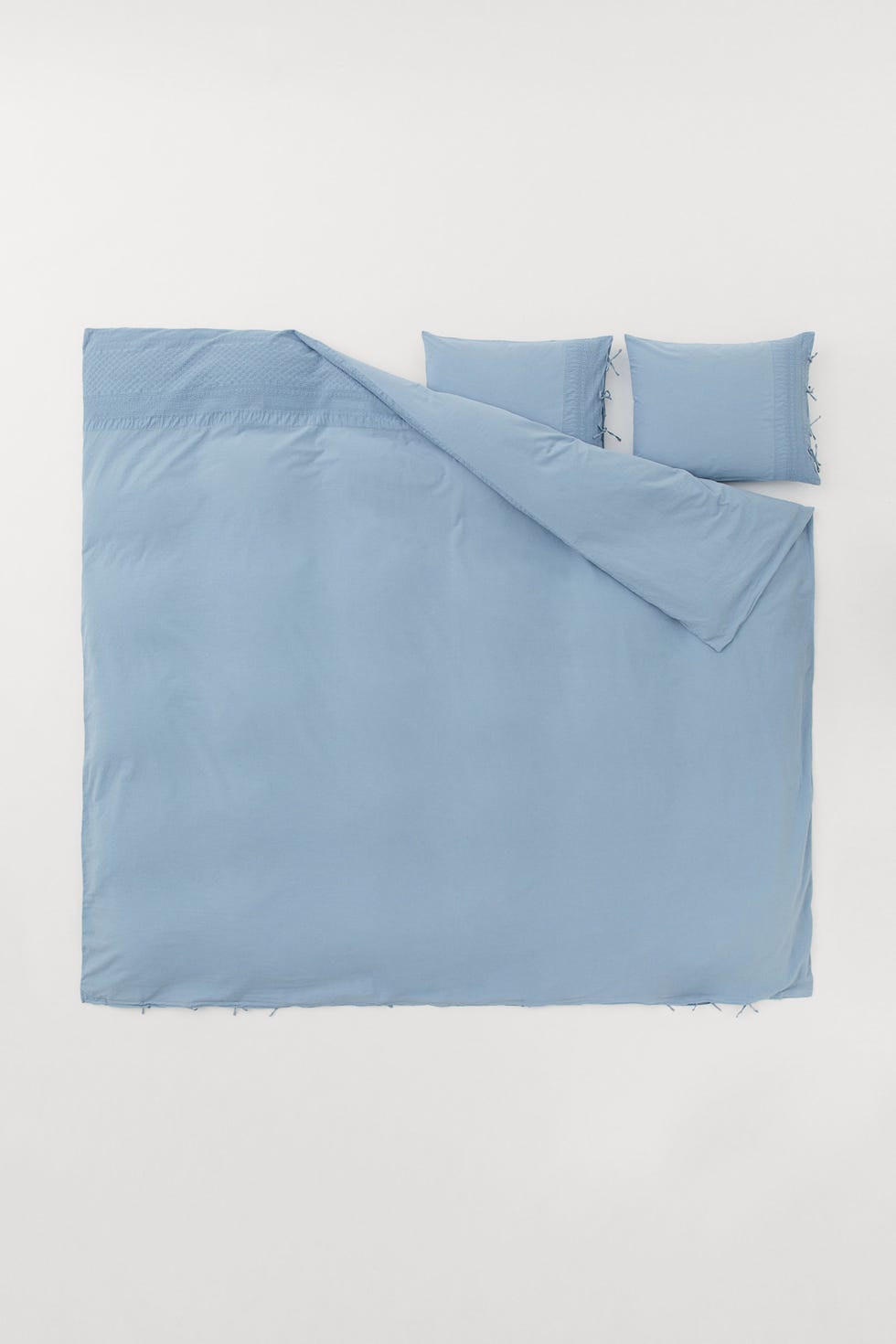 Embroidered duvet cover set
