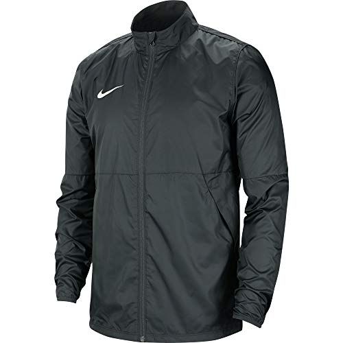 Nike tiene una chaqueta de deporte muy barata arrasando en Amazon