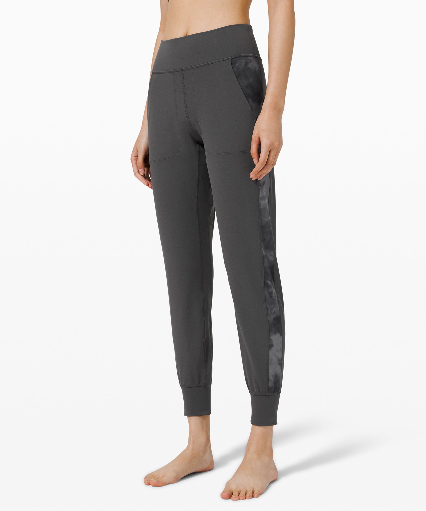 does lululemon ever have a sale