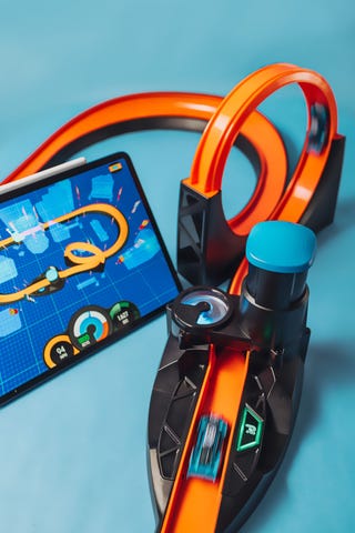 Hot Wheels ID Smart Track Kit Hot Wheels ID Smart Track Kit