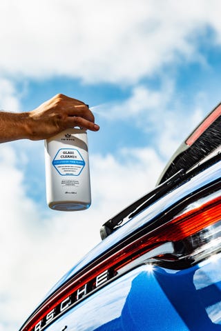 Trinova Premium Glass Cleaner Trinova Premium Glass Cleaner