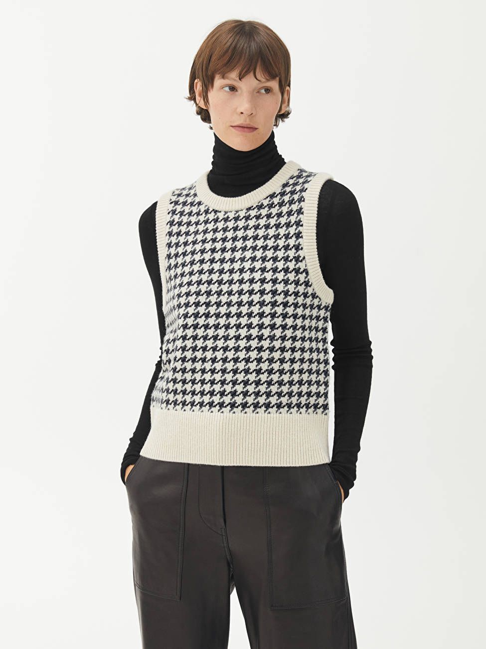 m&s sweater vest