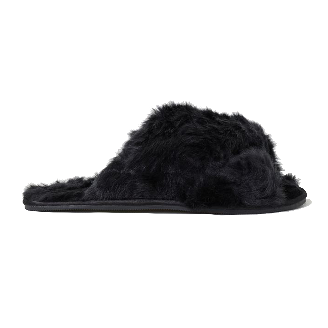 slippers with fur on top