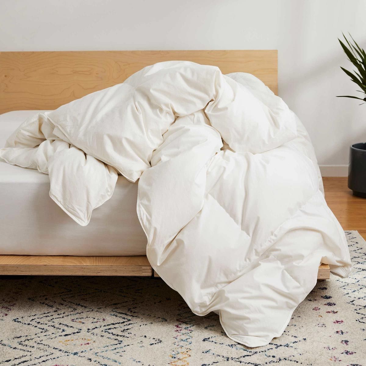 comforter with feathers inside