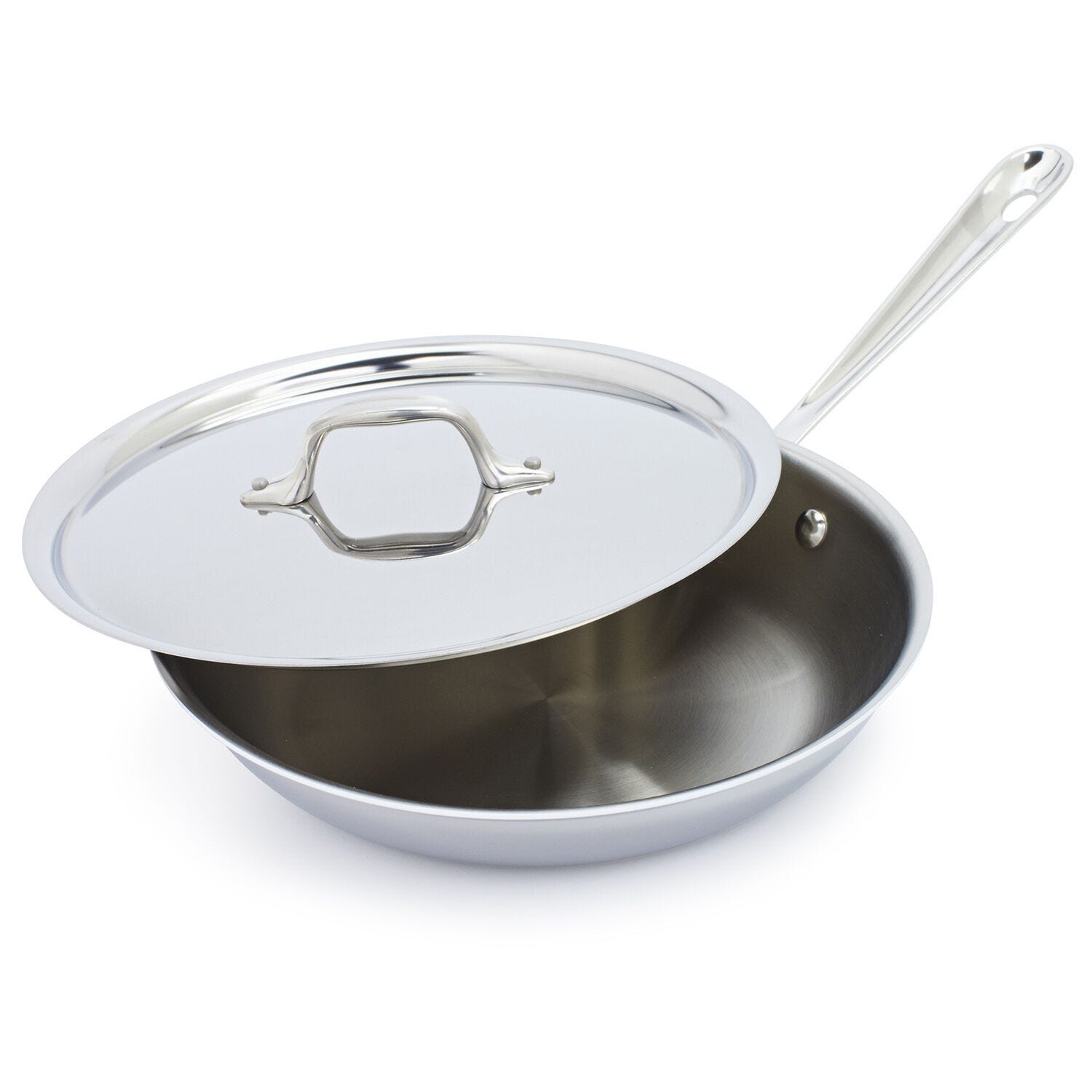 Sur la Table's winter sale has 50% off classic cookware sets, bakeware 