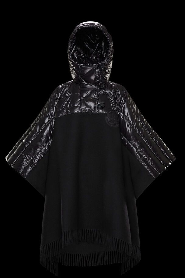Cape with padded sleeves