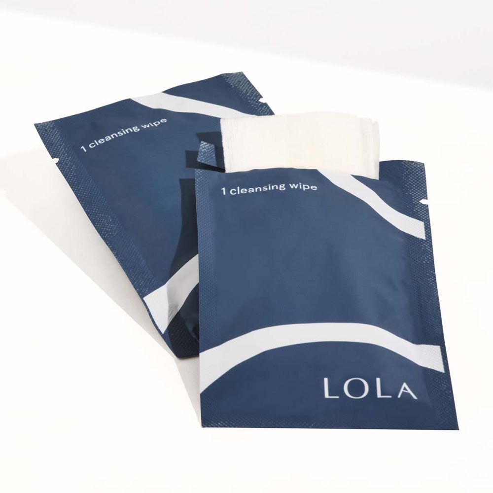 Lola Cleansing Wipes (12-Count)
