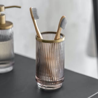 Adelphi toothbrush holder