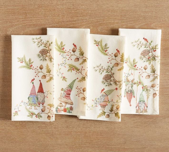 13 Best Christmas Napkins of 2023 - Cloth and Paper Holiday Napkins