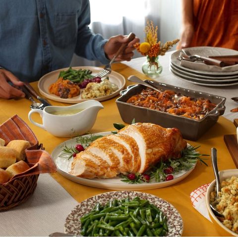 14 Thanksgiving Dinner To Go Where To Buy Precooked Thanksgiving Meal