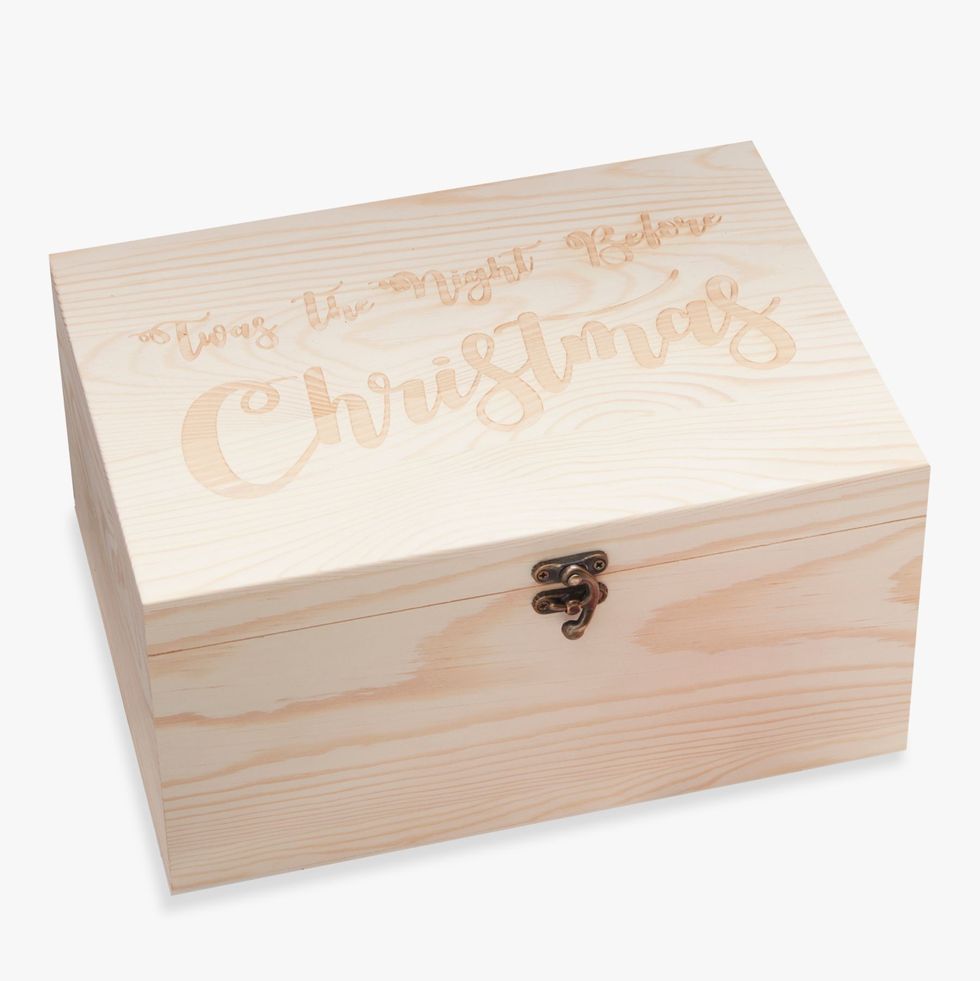Ginger Ray Christmas Eve Box