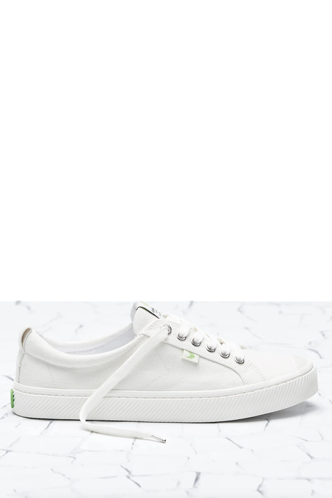 28 Best White Sneakers for 2021 | Cool White Sneakers for Women