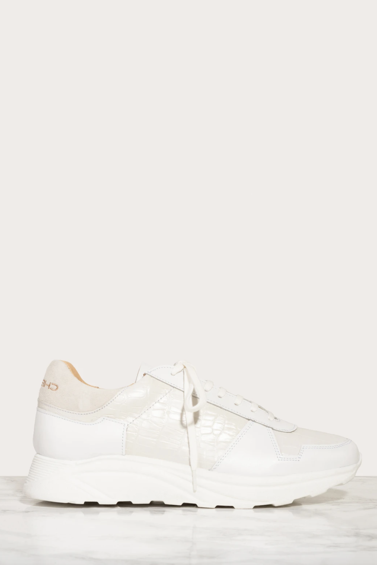 cool white shoes 219
