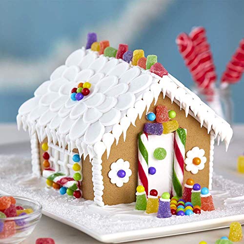 7 Best Gingerbread House Kits for Christmas 2020