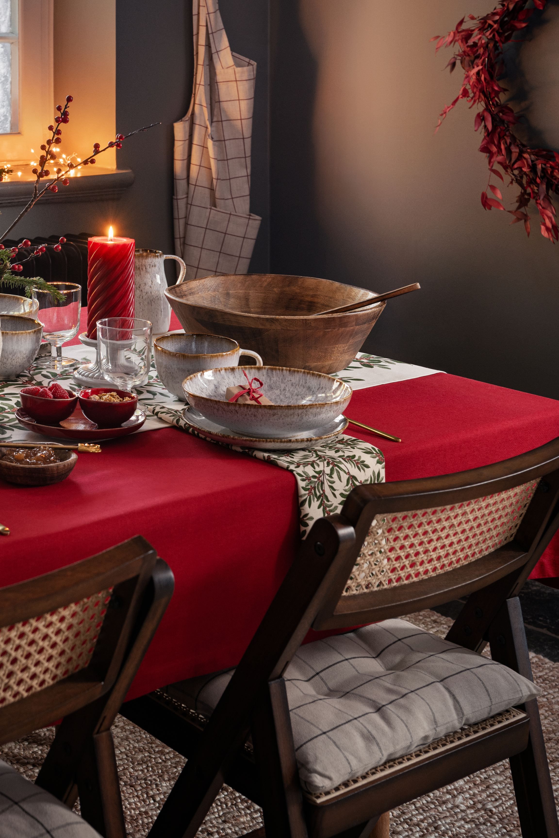 Christmas Reindeer Table Runner Cotton Linen Table Cover Dinner Home Decoration 