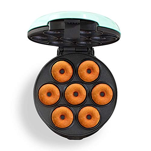 Dash Is Selling A Mini Donut Maker Like Its Viral Waffle Machine