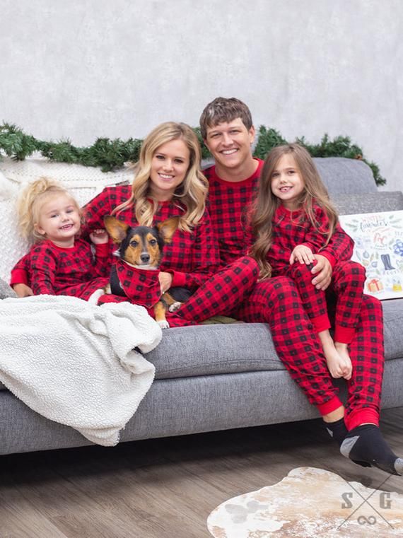 family christmas pajama photoshoot!  Family christmas outfits, Family christmas  pajamas, Family christmas pictures