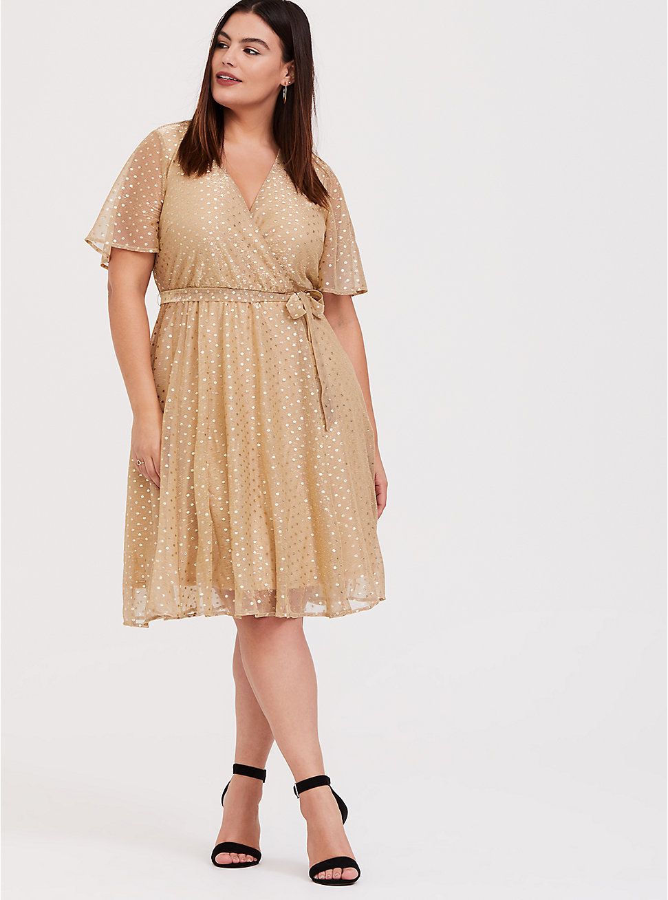 Plus Size NYE Party Outfits for 2021