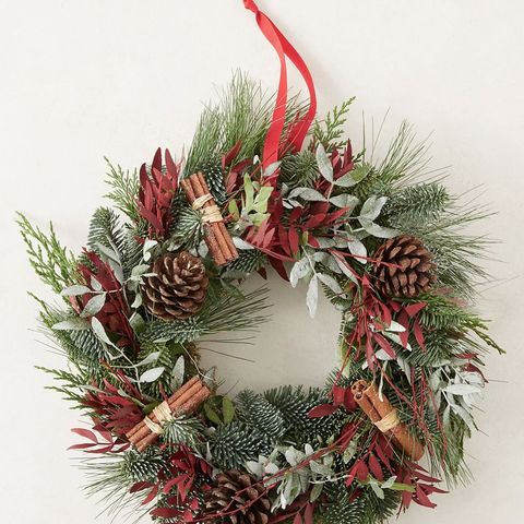 DIY Christmas wreath kits to try at home