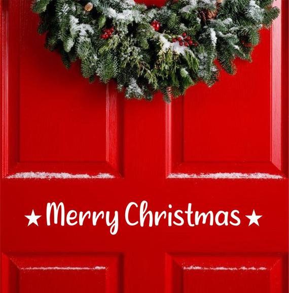 18 Christmas door decorations to spread joy