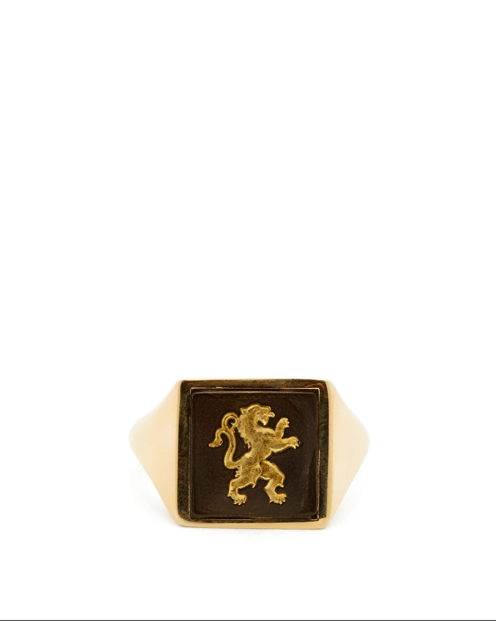 Wedgwood ceramic lion and gold signet ring