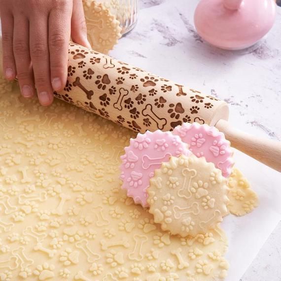 Paws Embossed Rolling Pin