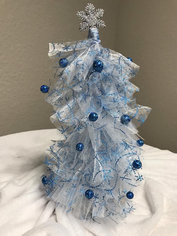 how to make a tulle christmas tree