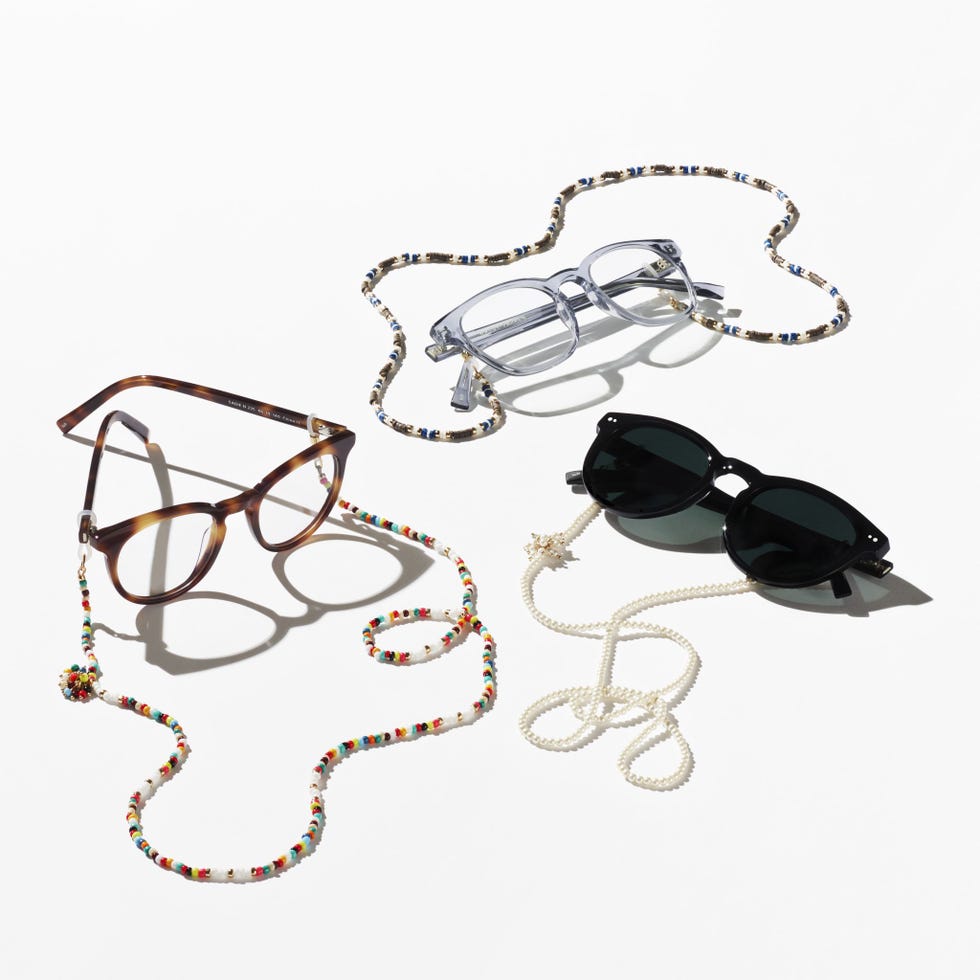 Eyewear Chain