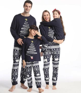 Asda Christmas Pyjamas Asda S Elf Family Christmas Pyjamas