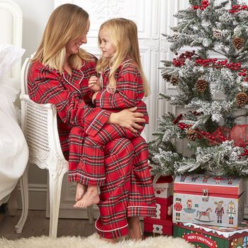mummy and daddy to be christmas pyjamas