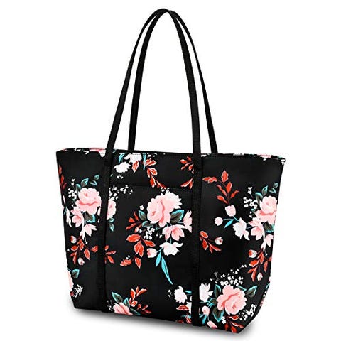 15 Cute Tote Bags 2022 - Best Bags for Work and Travel