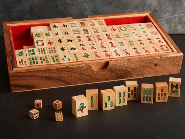 The most stylish Mahjong sets to cop that are cultural appropriation-free