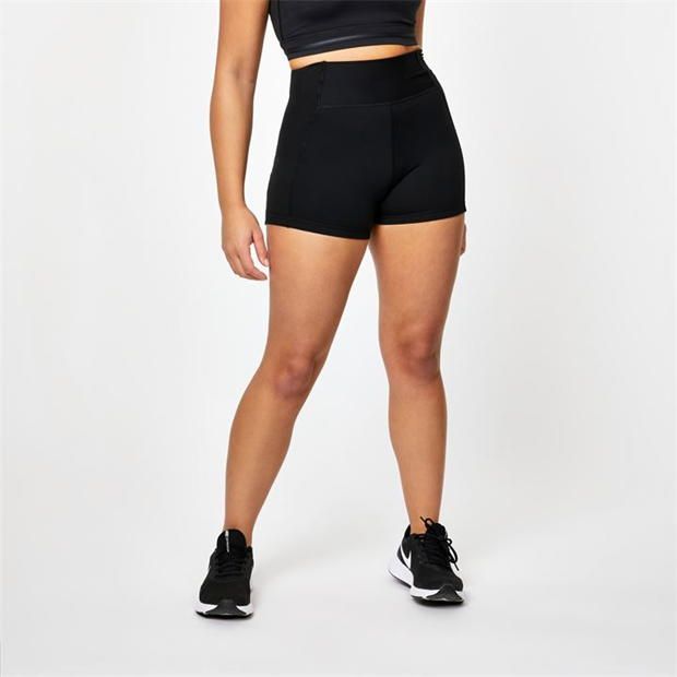 courtney black nike trainers
