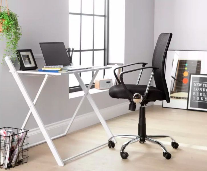 30 Of The Best Folding Desks For Hybrid, Fold Up Office Desk And Chair