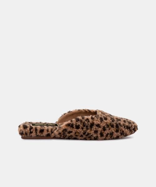 are leopard shoes in style 2021