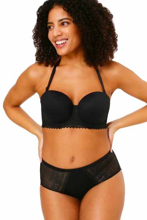 M&S Have A Brand New Strapless Bra For Bigger Busts