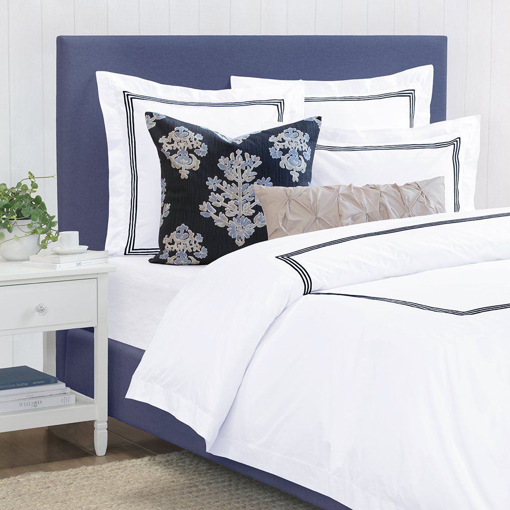 Octavia Navy Embroidered Percale Duvet Cover (Queen)