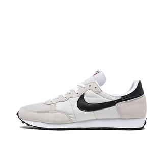 Nike Challenger OG Shoes Nike Challenger OG Shoes