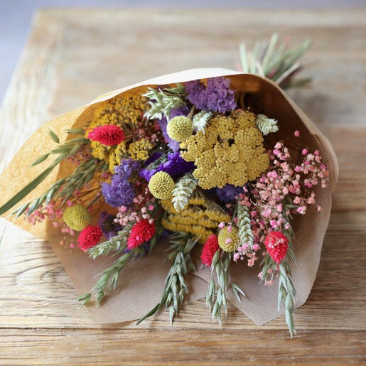 Dried Flowers - Where To Buy Dried Flower Bouquets & Arrangement Tips