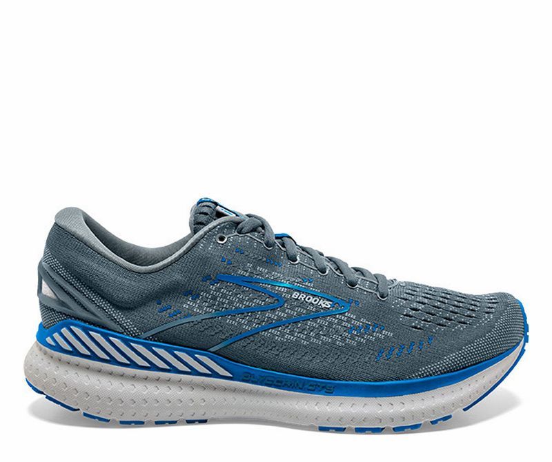 cushioned athletic shoes