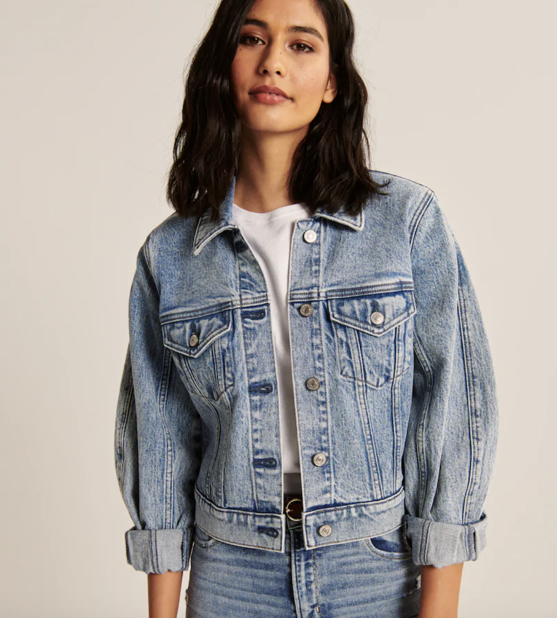 17 Best Jean Jackets for Women 2022 - Cute, Stylish Denim Jackets