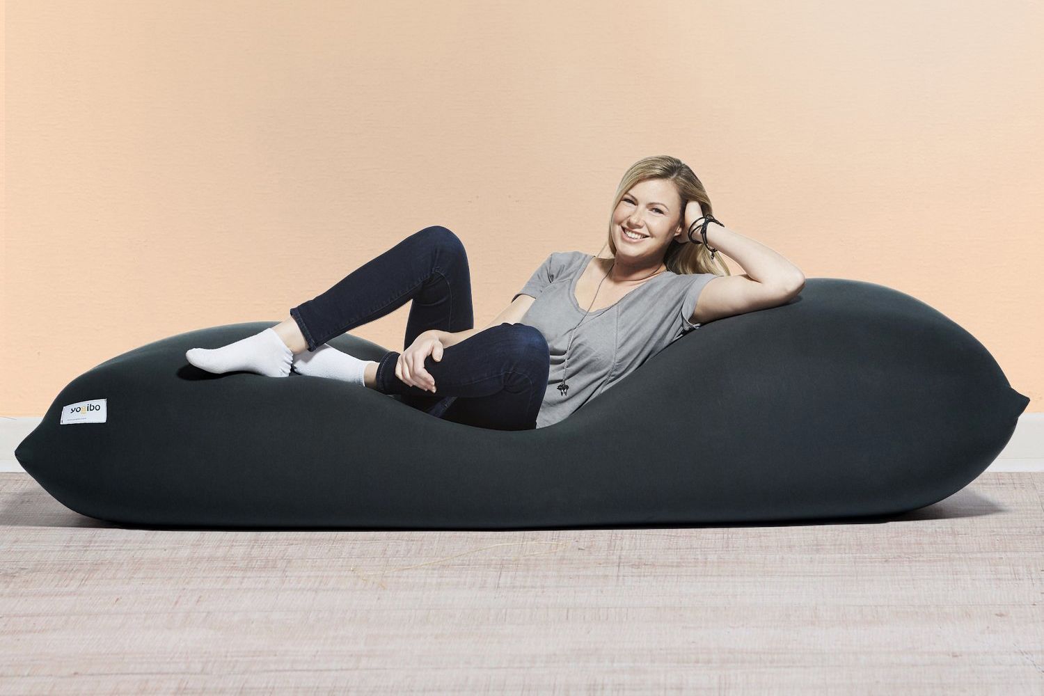 Yogibo Max Review 2021 - Ultra Soft Bean Bag