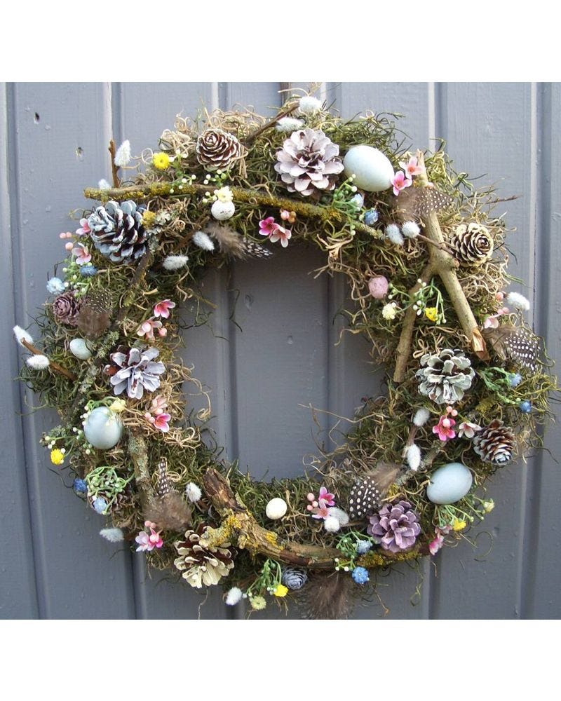 Easter wreath, £54.50 - Best Easter gifts