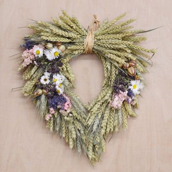 Country Garden Dried Flower Heart Wreath