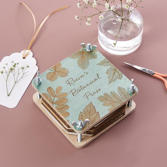 Bombus Personalised Green Shimmery Flower and Leaf Press 