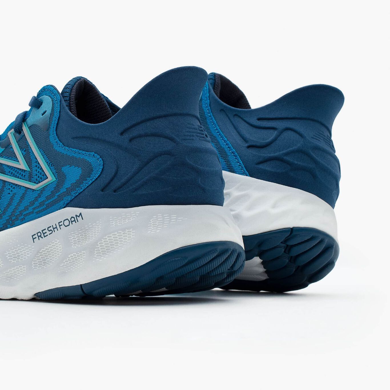 running shoes 2021: New Balance 1080 V11