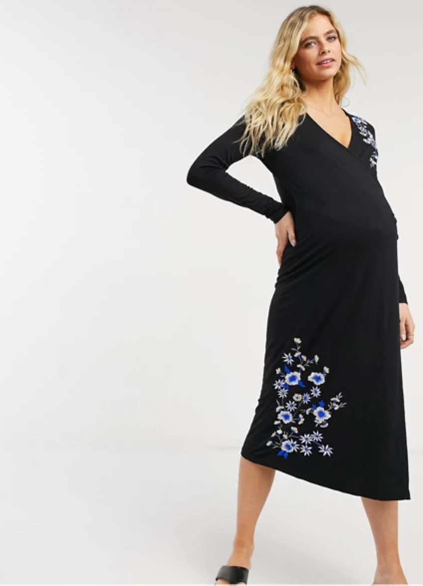 Vestido midi negro cruzado