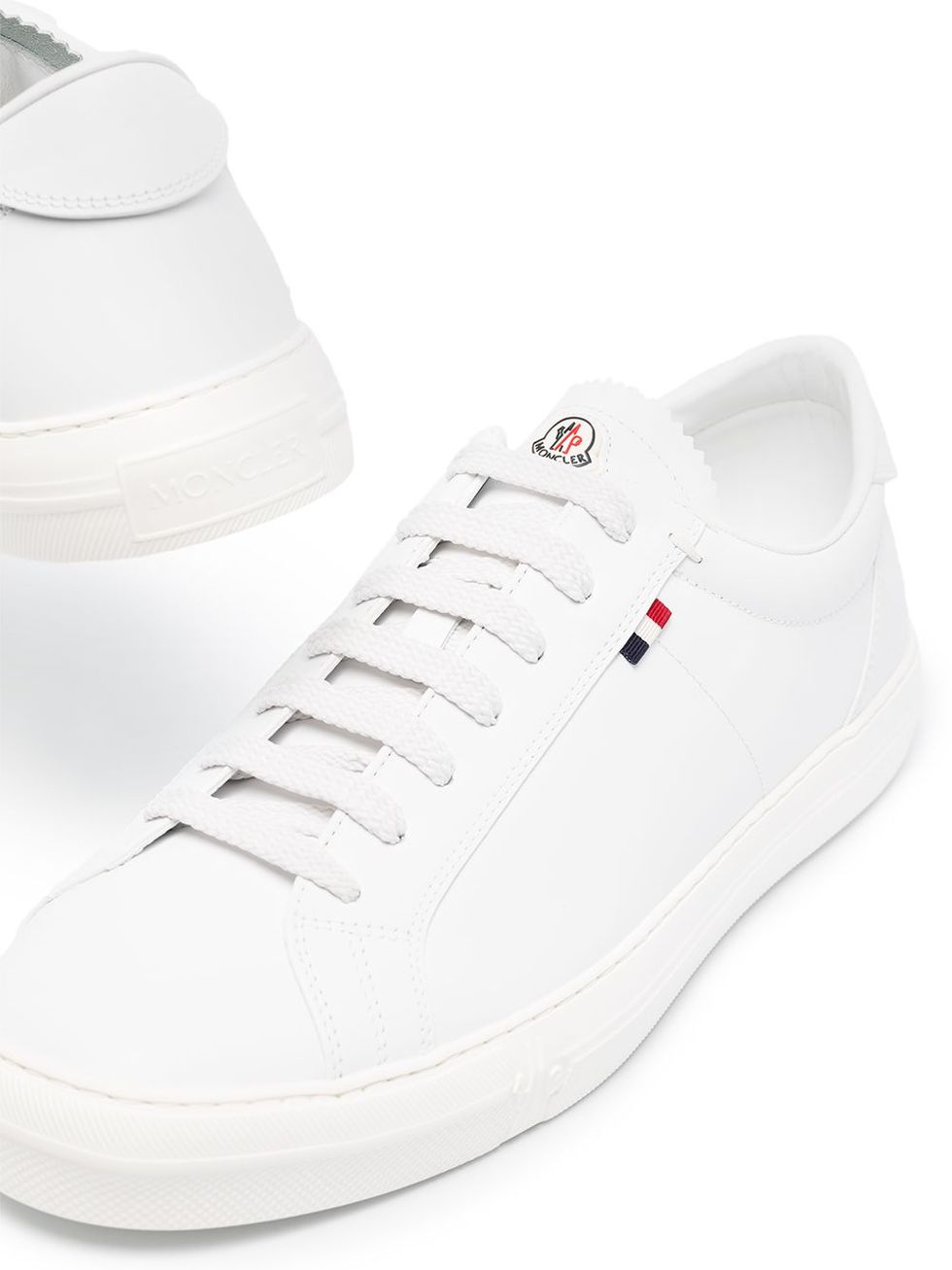 Moncler白色球鞋