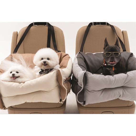 Waterproof Dog Booster Travel Car Seat with Safe Seat Belt 